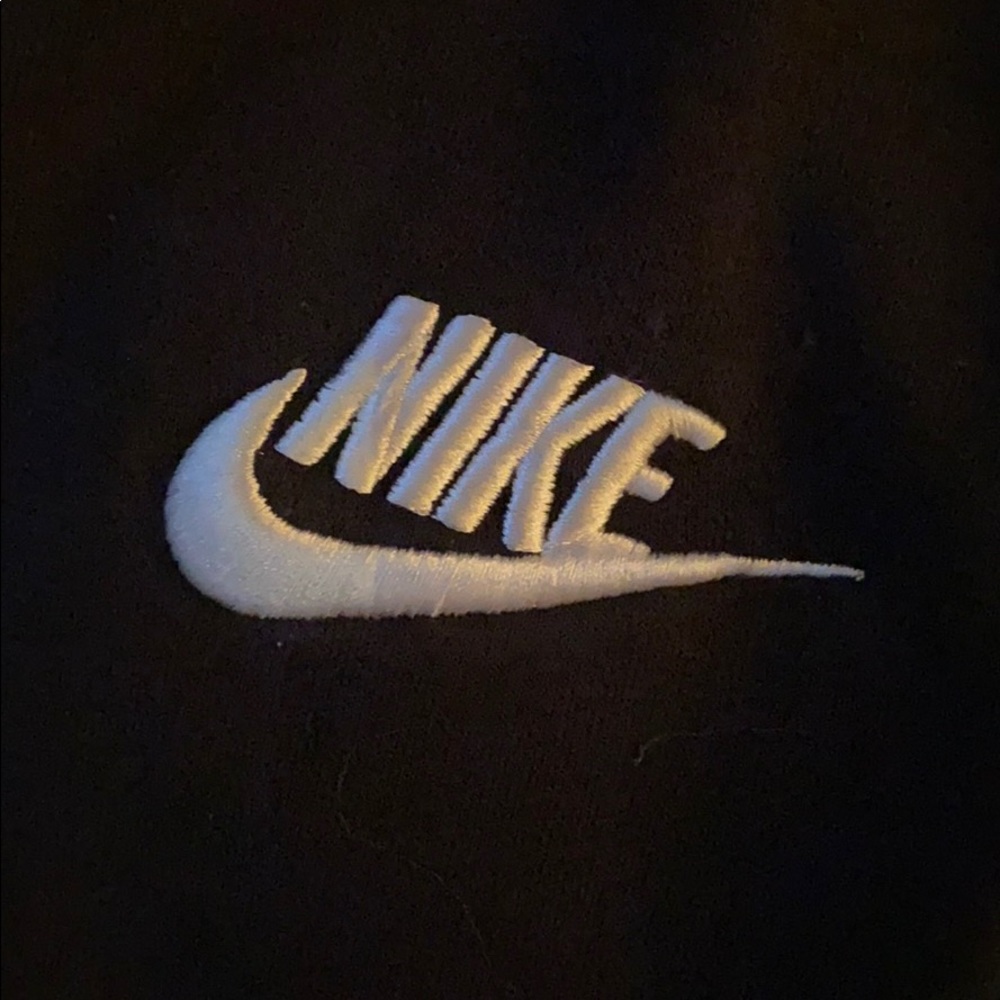 Meet your Posher, Elijah